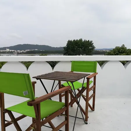 Casa Do Jardim Βιάνα ντο Καστέλο